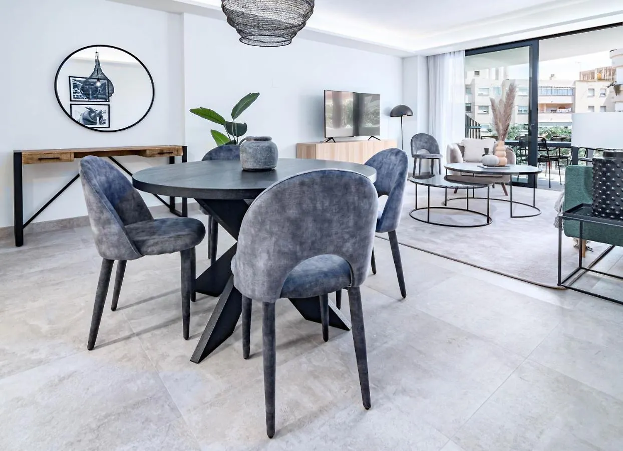 Inf27E- Holiday Home Estepona By Roomservices